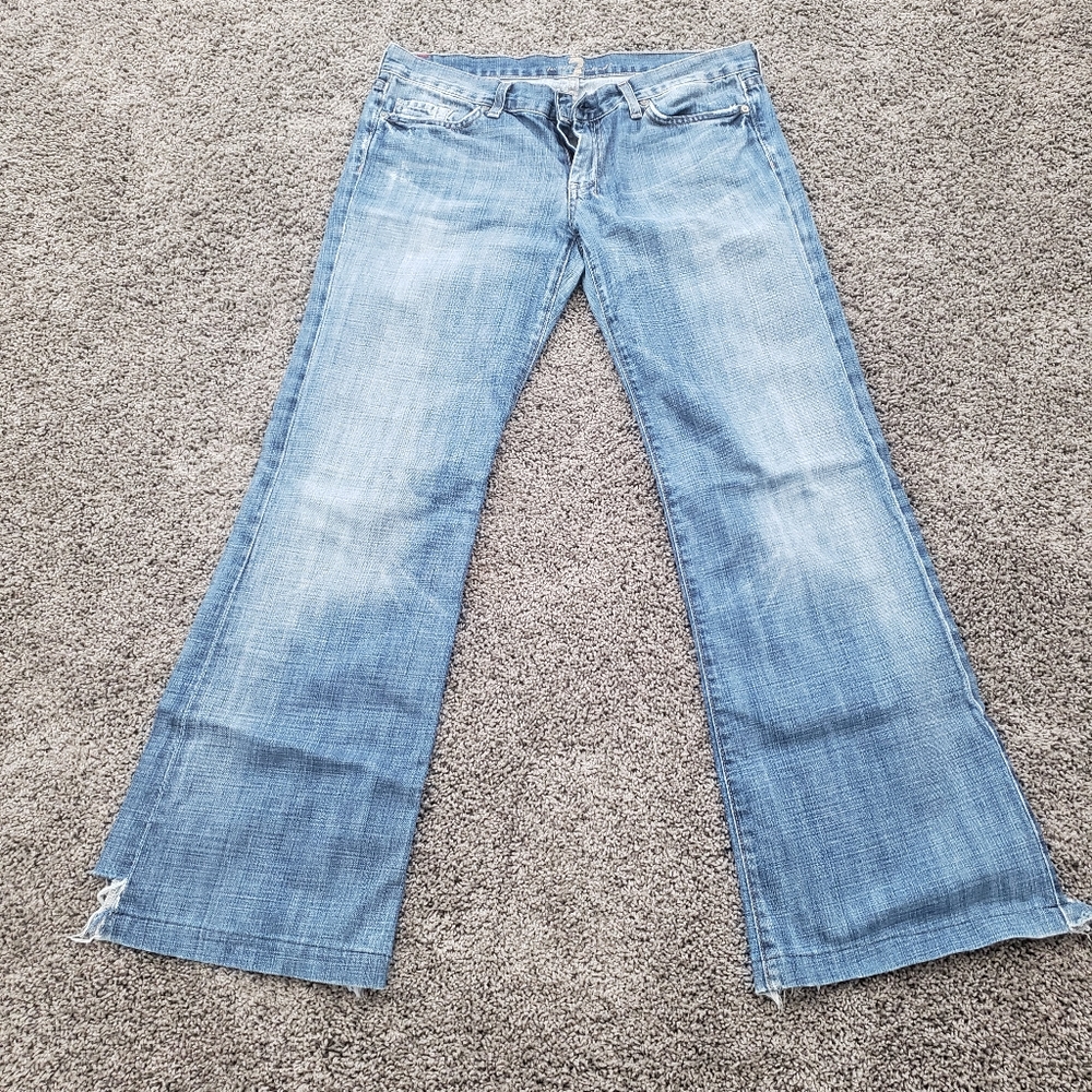 Seven for all mankind Light Wash Sz 32